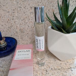 Skylar fragrance roller Meadow